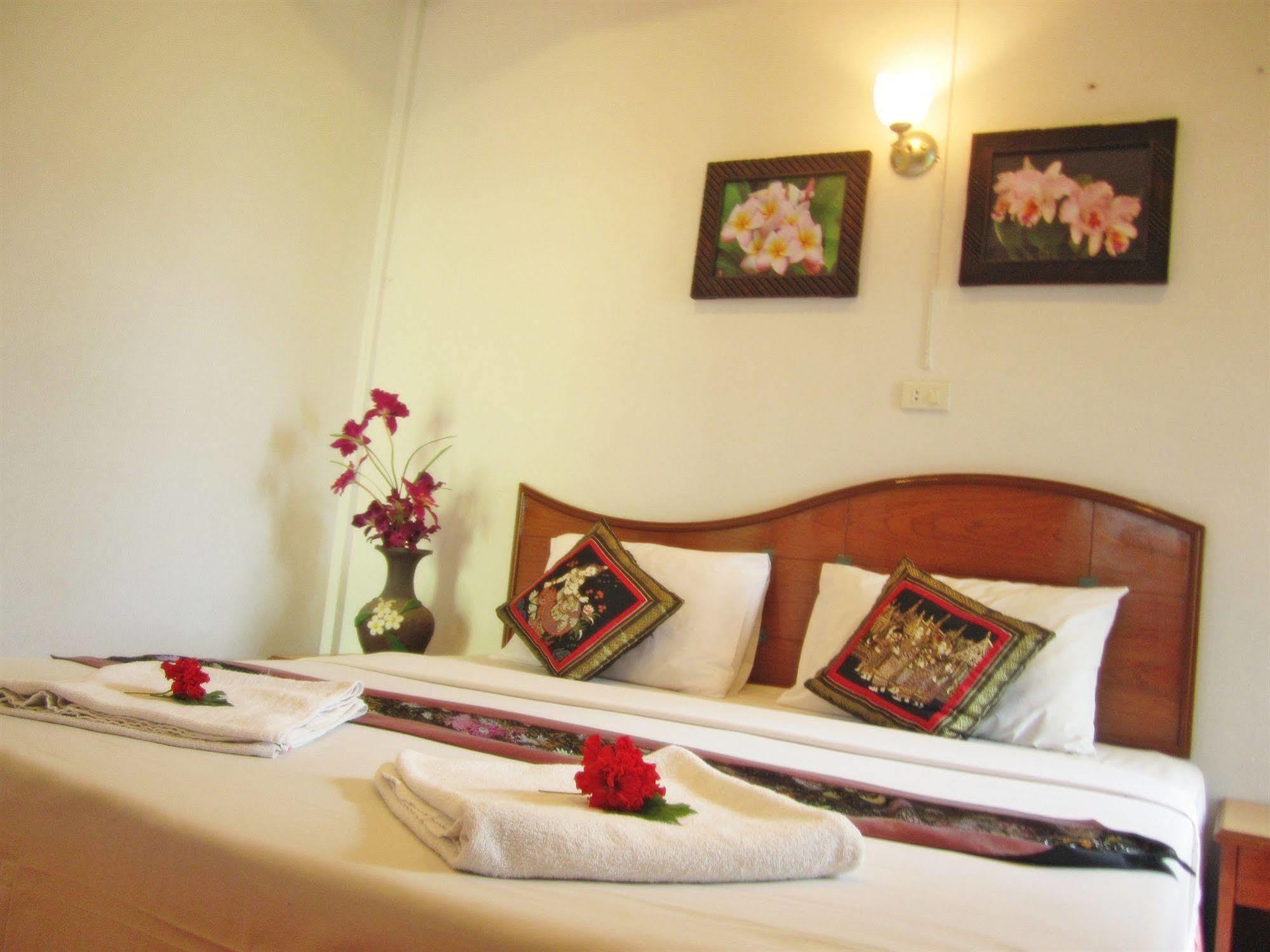 Lanta Il Mare Beach Resort Ко-Ланта Екстер'єр фото
