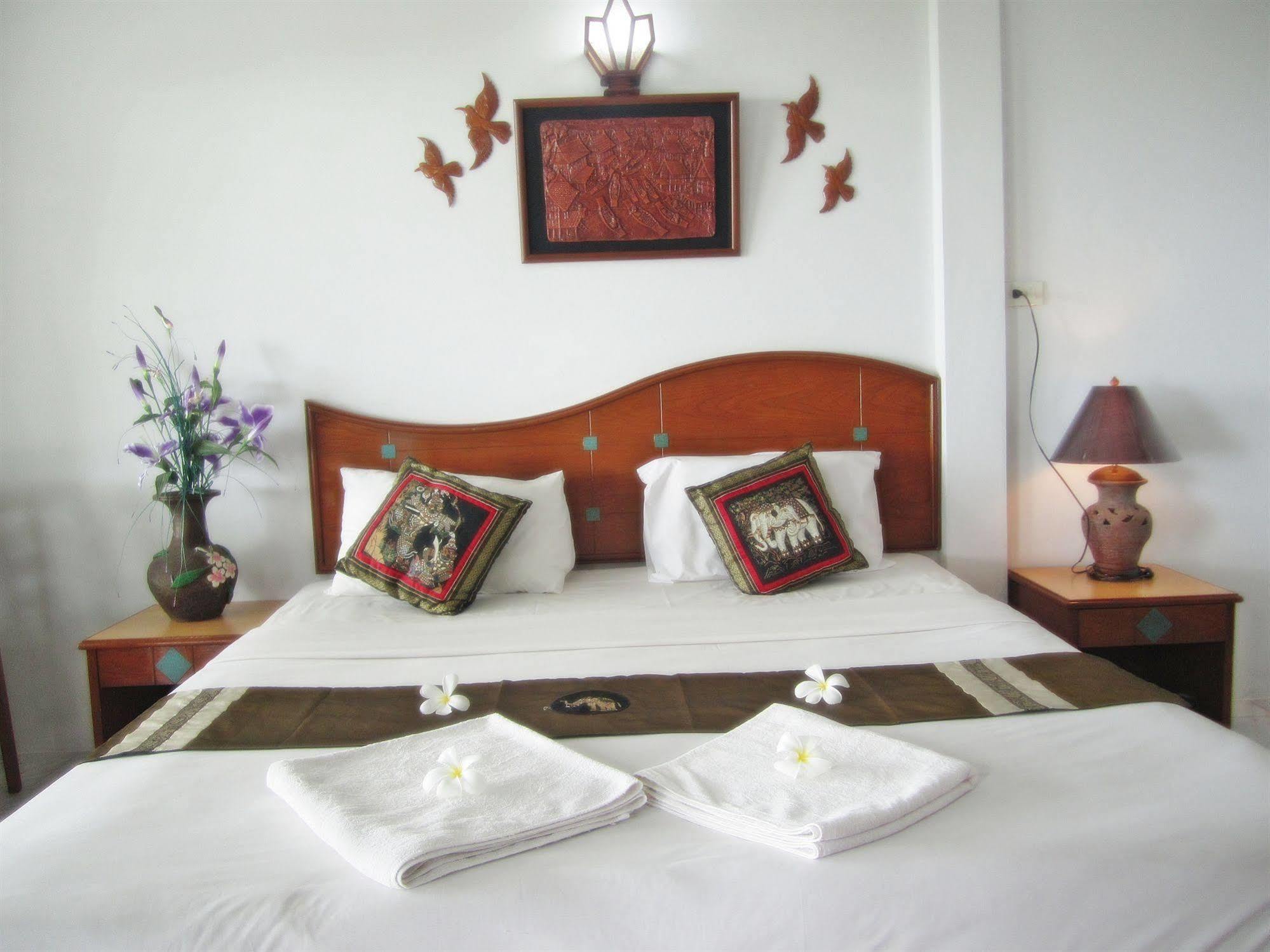 Lanta Il Mare Beach Resort Ко-Ланта Екстер'єр фото